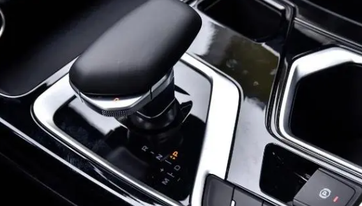 更換或添加車標 合法性與風險